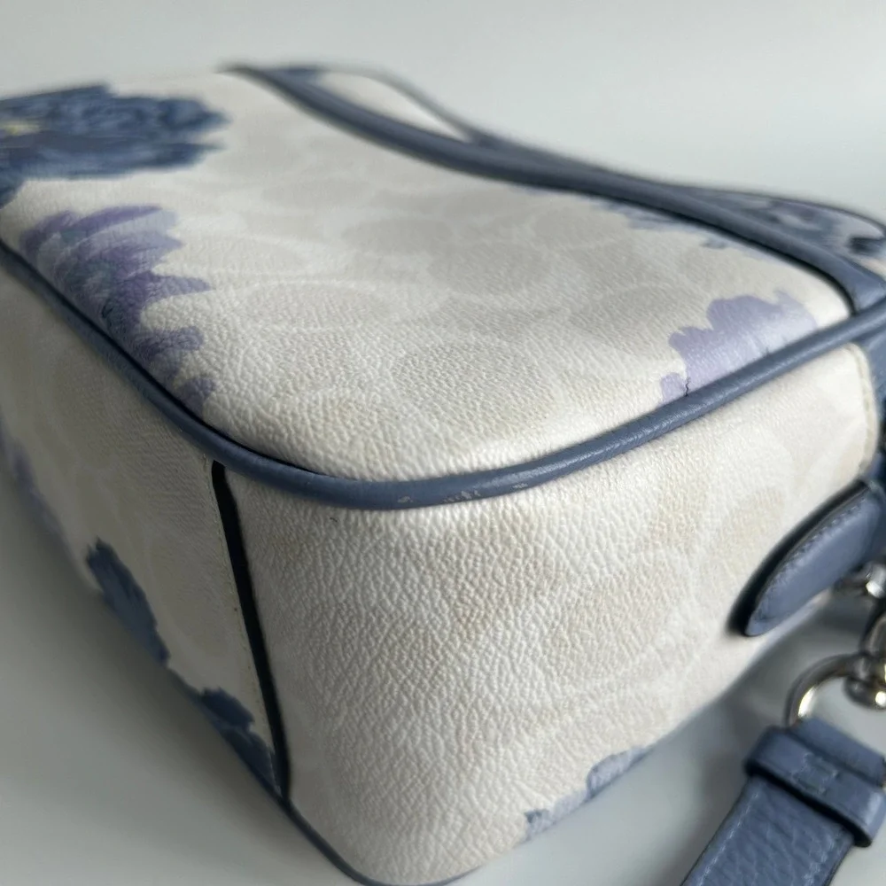 Coach Jes Crossbody Kaffe Fassett Floral Signature Canvas Leather Bag Excellent